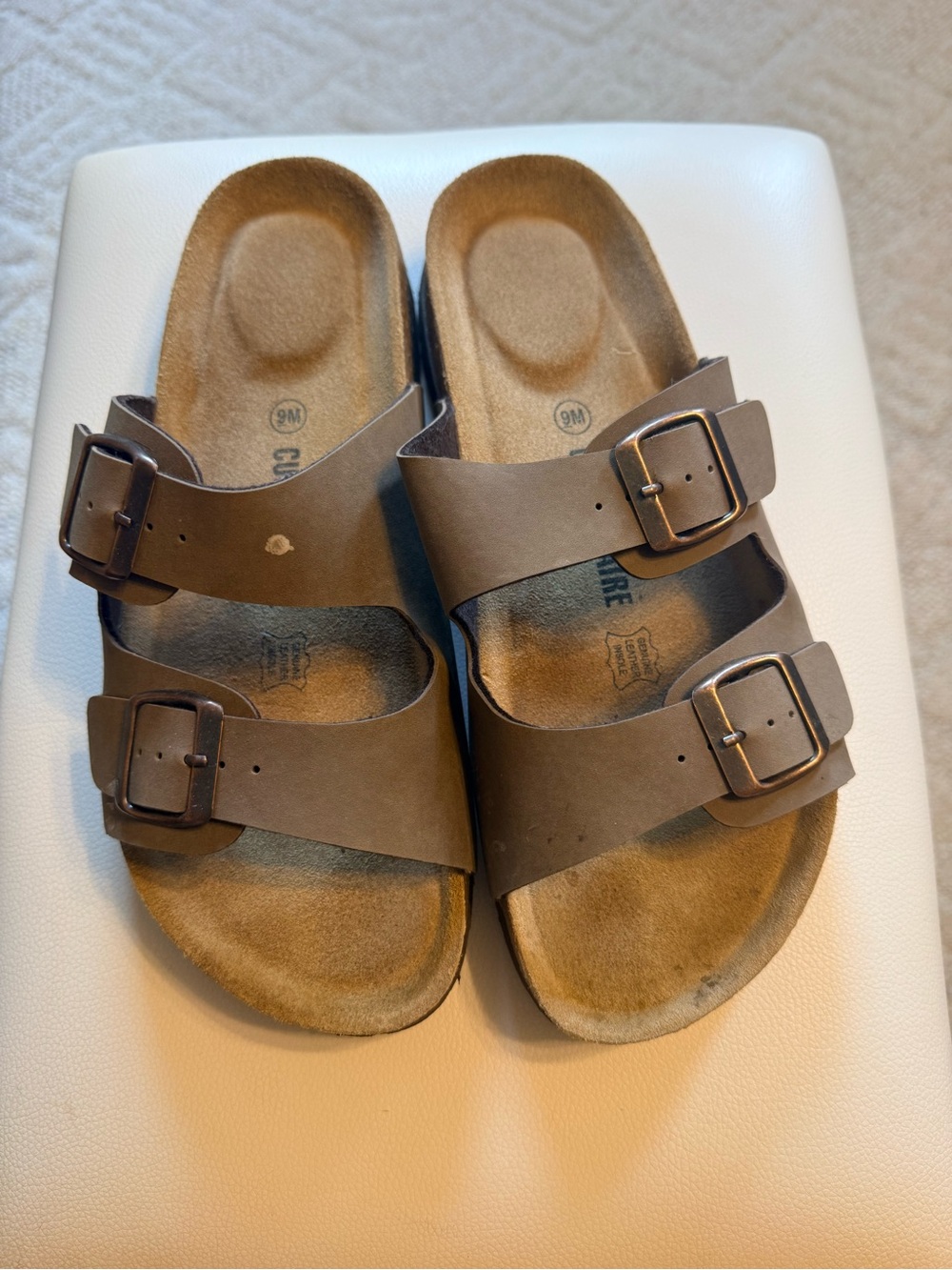 Brown Double-Buckle Women’s Sandals size 9 - Cushionaire